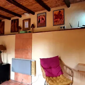 Сasa de vacaciones Adobe Getaway With 'private Plunge Pool', Viñuela